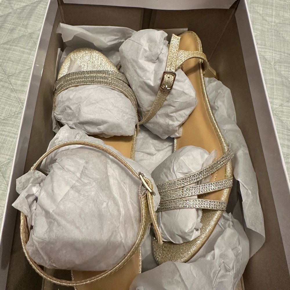 American Glamour Badgley Mischka Womens Kannon Heeled Sandals - Picture 5 of 5